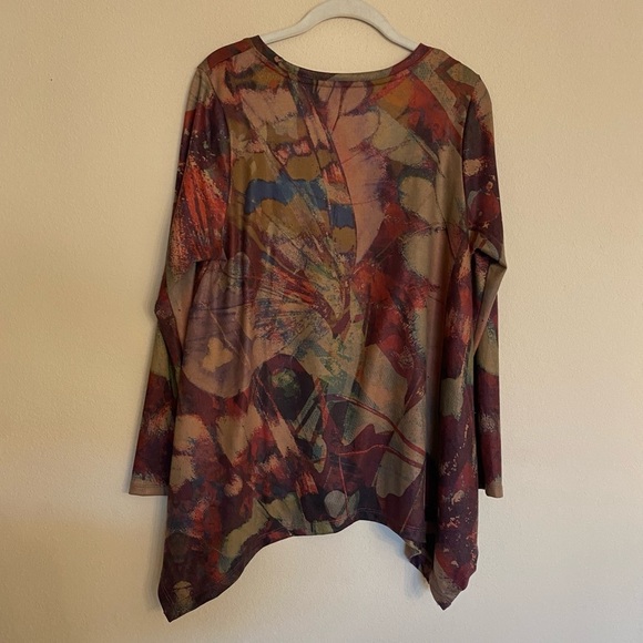 Soft Surroundings Julia Top Butterfly Multi Print Tunic Size Petite Large - Picture 2 of 14